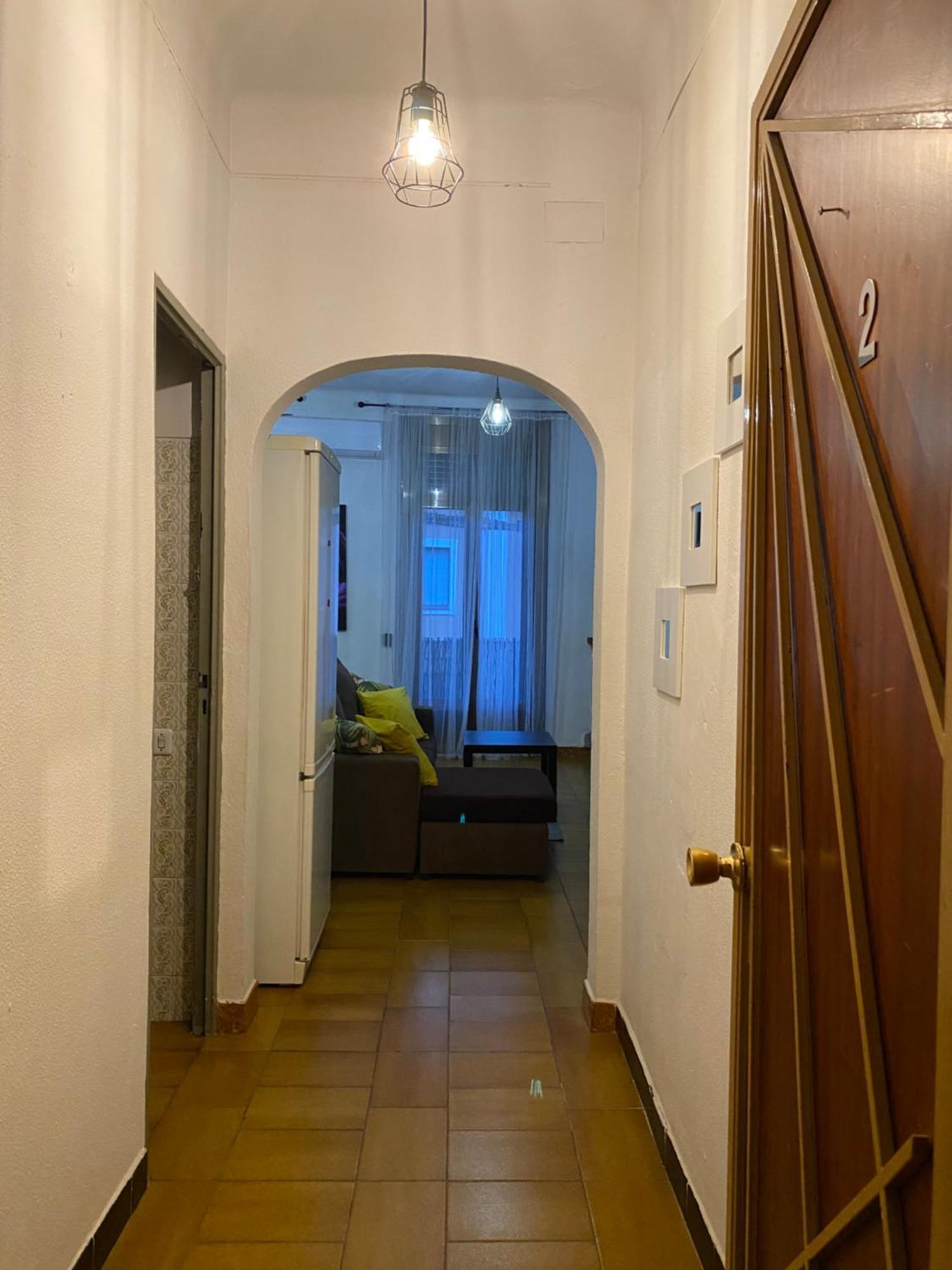 Apartamento Felicitat ฟิกวยเรส ภายนอก รูปภาพ